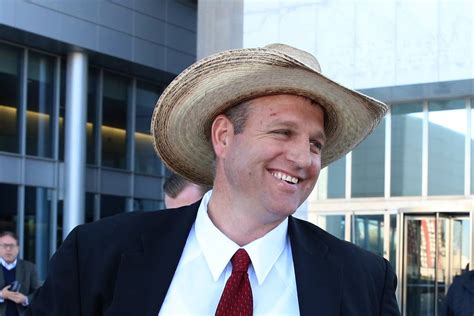 Amon bundy - The judge set Bundy's new bond at $250,000, and revoked his previous $10,000 bond for not appearing. ... Former candidate for Idaho governor Ammon Bundy has another warrant out for his arrest ...